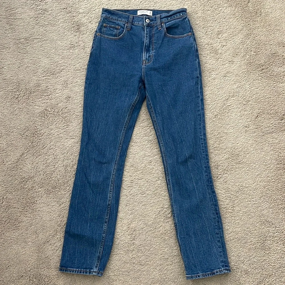 Abercrombie & Fitch Denim - Abercrombie & Fitch The Slim Straight Ultra High Rise Size 26/2S